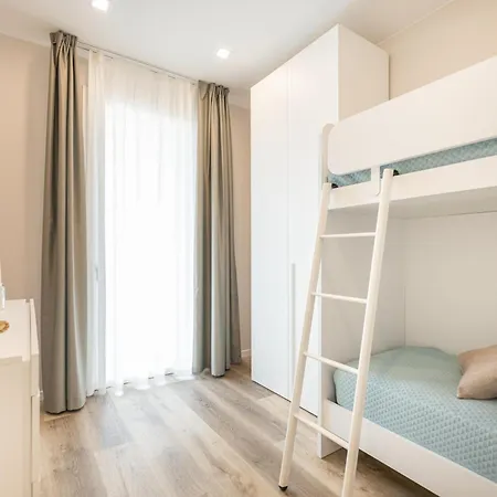 Wave Island H2 Apartment